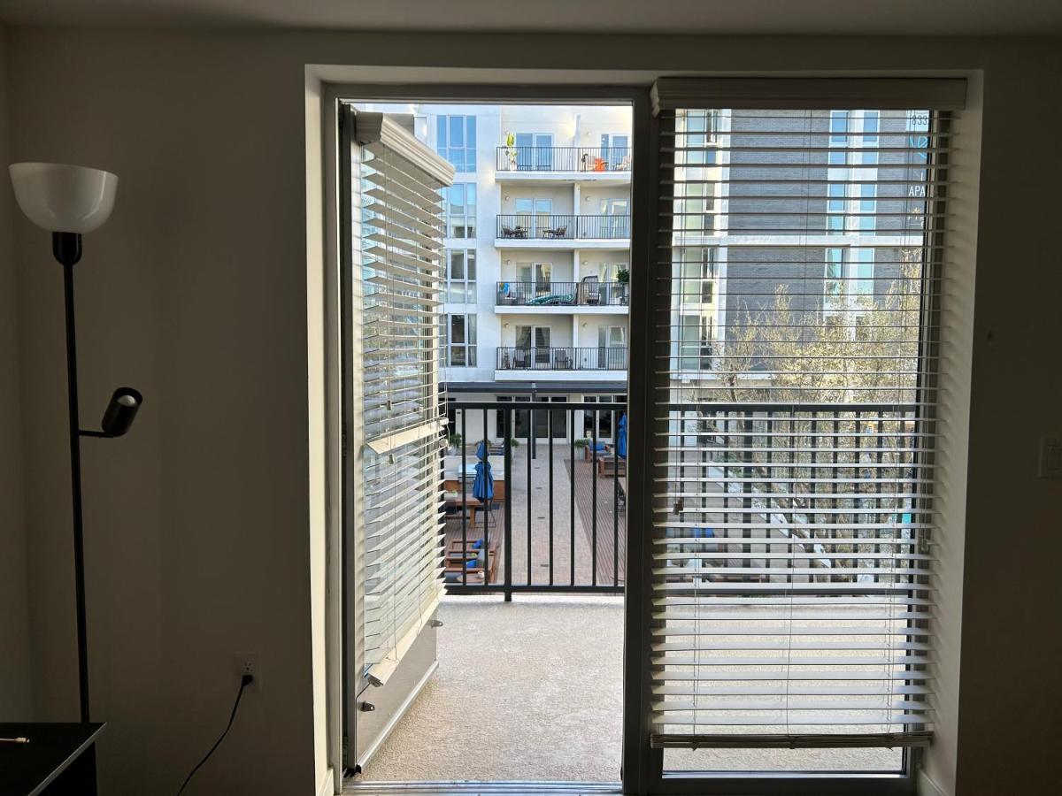 Luxury Apartment In Hollywood Лос-Анджелес Экстерьер фото