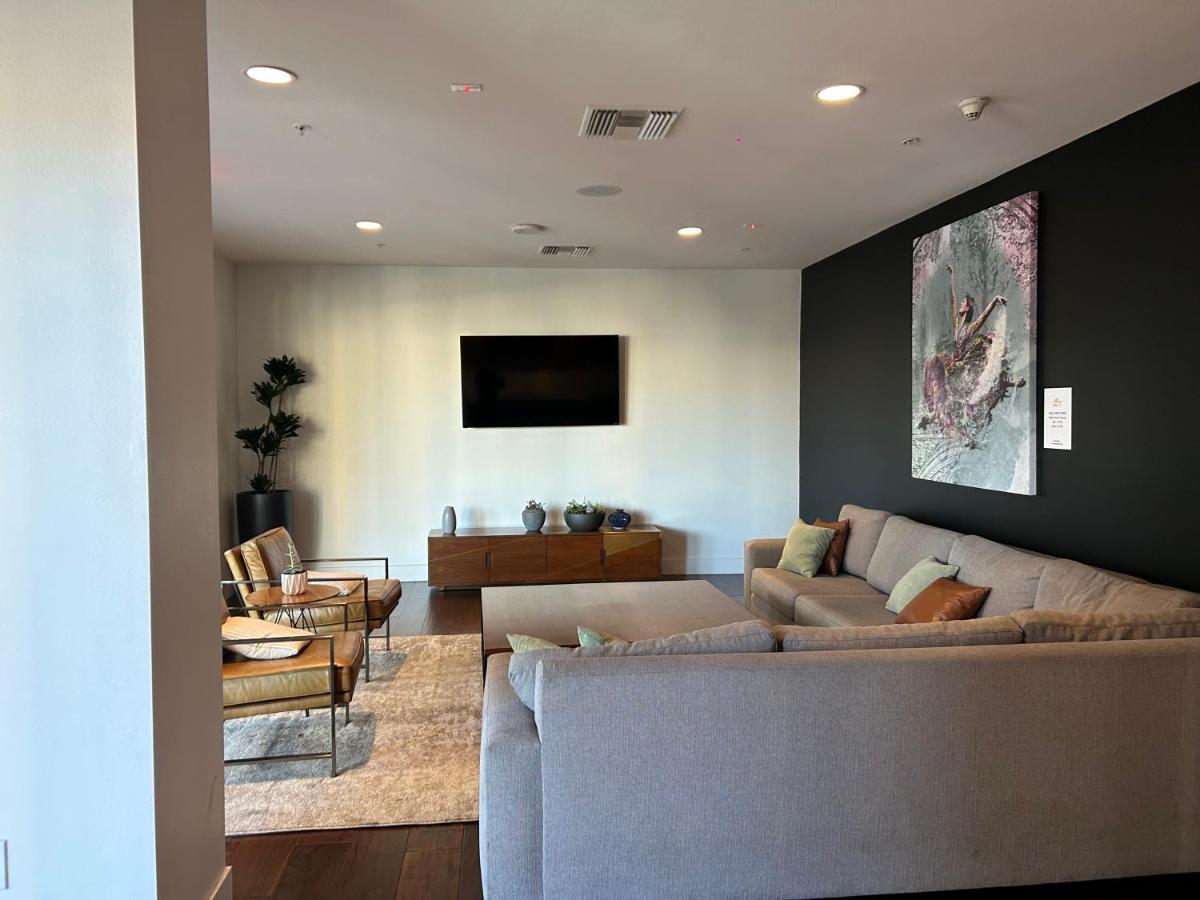 Luxury Apartment In Hollywood Лос-Анджелес Экстерьер фото