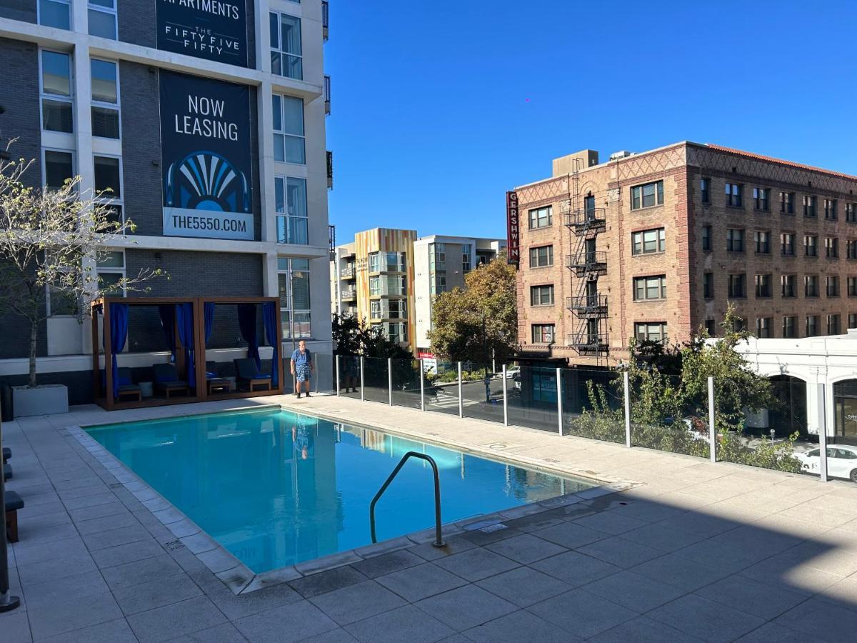 Luxury Apartment In Hollywood Лос-Анджелес Экстерьер фото